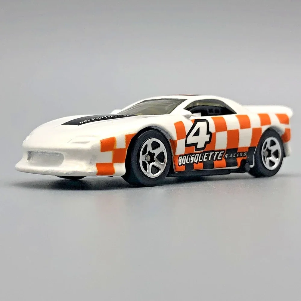 Hot Wheels Chevrolet Chevy Camaro White Orange Race Car Bousquette Diecast 1/64
